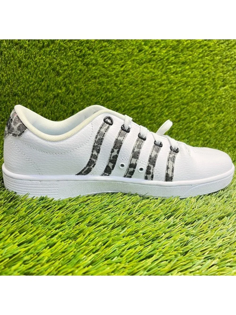 K-Swiss Court Pro II Leopard Womens Size 8.5 White Black Athletic Shoes Sneakers